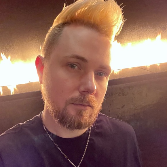 Meet your Posher, Josh - Picture 3 of 4